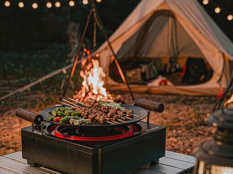 Outdoor camping cooking
